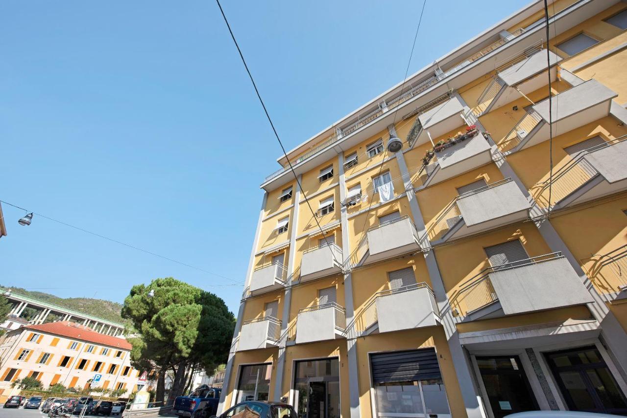 Trilocale Mazzini Con 2 Balconi Διαμέρισμα Varazze Εξωτερικό φωτογραφία